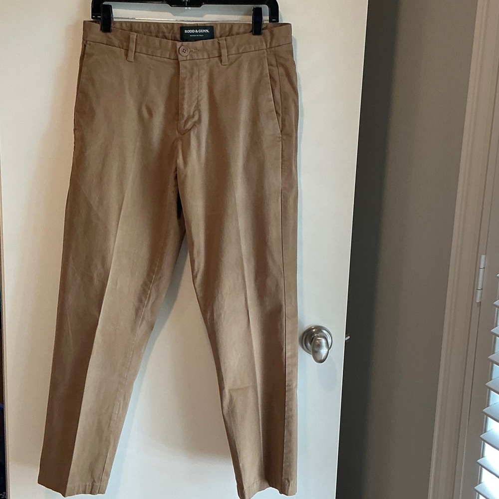 Rodd & Gunn Men's Khaki Chinos